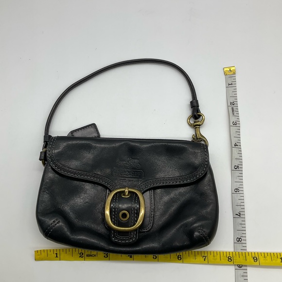 COACH BLACK LEATHER WRISTLET - Picture 5 of 5
